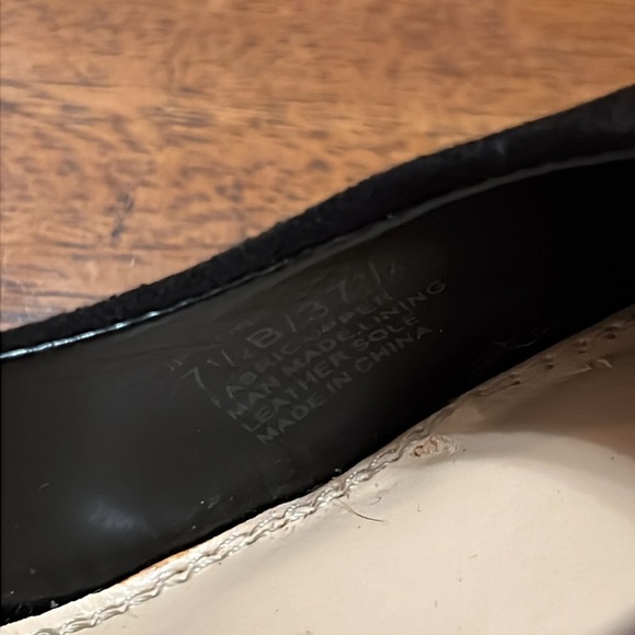 Jessica Simpson Black Suede 7.5B Pumps - Picture 11 of 11